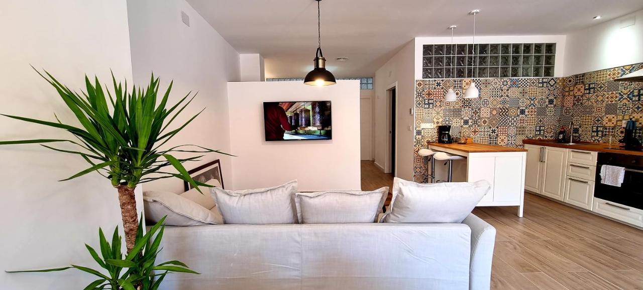 Mayco Lovely Apartment I Alicante Exteriör bild